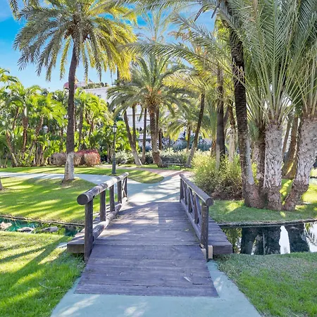 Apartment 3 Bedroom Pool View Marbella