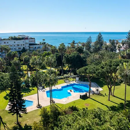 3 Bedroom Pool View * Marbella