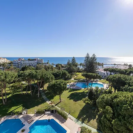 3 Bedroom Pool View