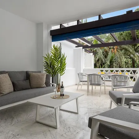 3 Bedroom Pool View * Marbella