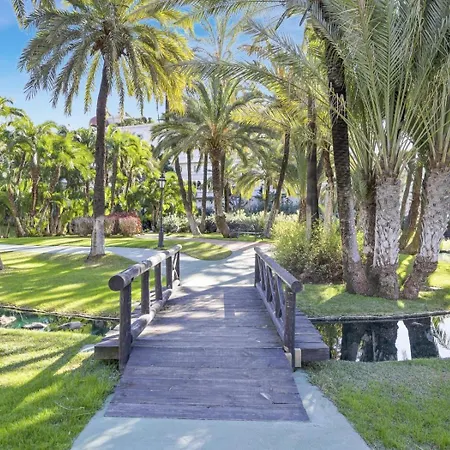 Apartment 3 Bedroom Pool View Marbella